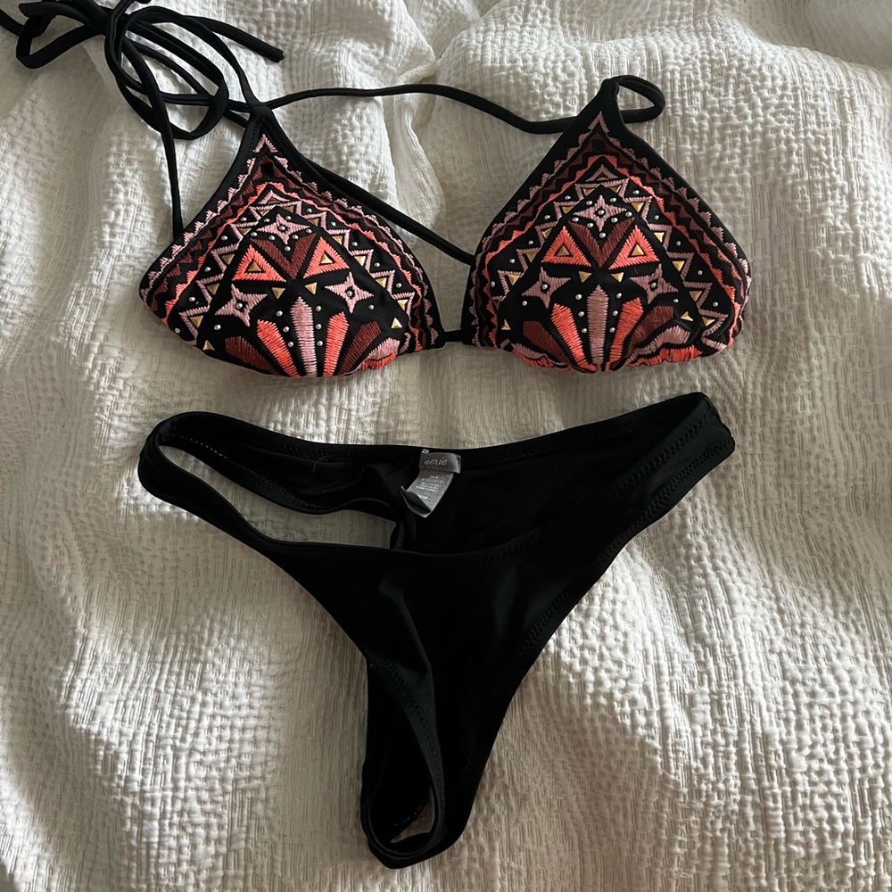 Xhilaration bikini top
